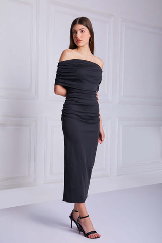 FLUER Pleated Midi Dress In Black - VOUVELLA